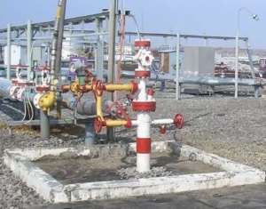 Устье нефтяной скважины